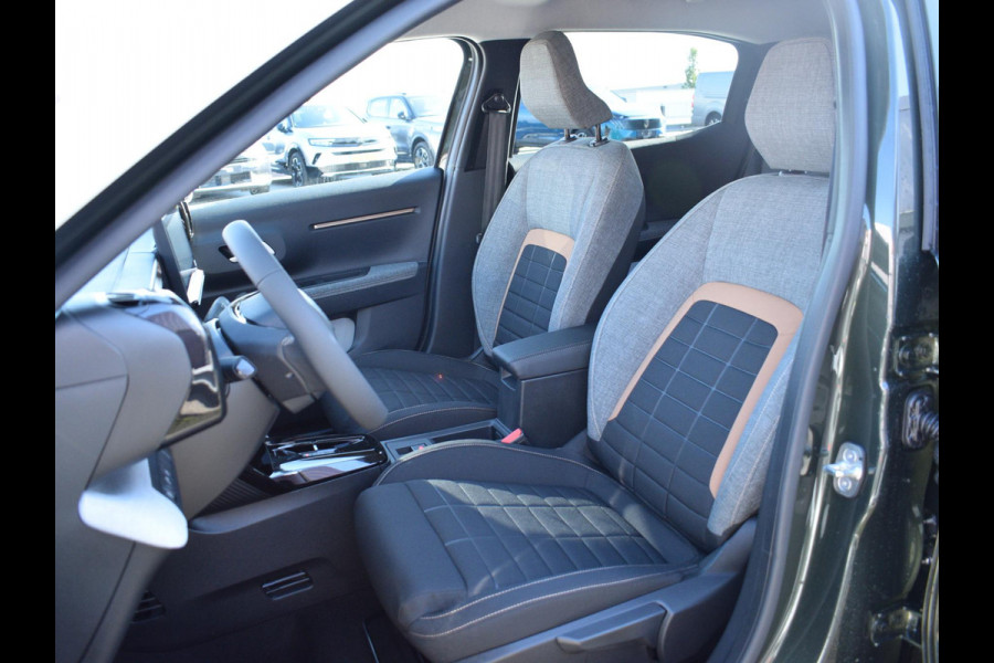 Citroën C3 Aircross 1.2 Hybrid 145pk Plus | Camera + sensoren | Carplay | Klimaat control | Cruisecontrol Citroën C3 Aircross 1.2 Hybrid 145pk Plus | Camera + sensoren | Carplay | Klimaat control | Cruisecontrol