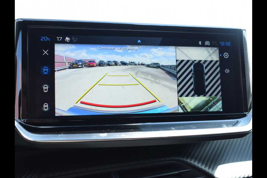 Peugeot 2008 1.2 Hybrid 136 GT | Stoelverwarming | Parkeersensoren + camera V + A | Navigatie | Massage stoelen