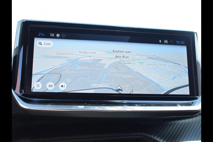 Peugeot 2008 1.2 Hybrid 136 GT | Stoelverwarming | Parkeersensoren + camera V + A | Navigatie | Massage stoelen