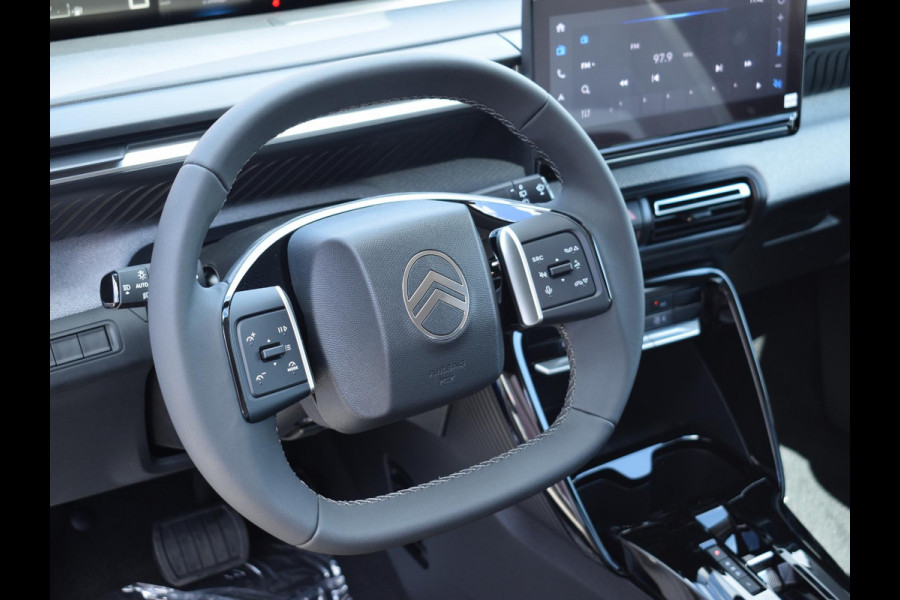 Citroën C3 1.2 Hybrid 110pk Max | NAVIGATIE & CARPLAY | ACHTERUITRIJCAMERA MET SENSOREN | E.C.C. Citroën C3 1.2 Hybrid 110pk Max | NAVIGATIE & CARPLAY | ACHTERUITRIJCAMERA MET SENSOREN | E.C.C.