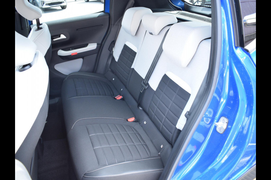 Citroën C3 1.2 Hybrid 110pk Max | NAVIGATIE & CARPLAY | ACHTERUITRIJCAMERA MET SENSOREN | E.C.C. Citroën C3 1.2 Hybrid 110pk Max | NAVIGATIE & CARPLAY | ACHTERUITRIJCAMERA MET SENSOREN | E.C.C.
