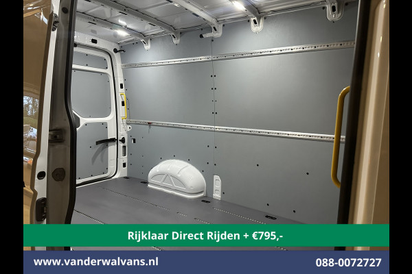 Volkswagen Crafter 2.0 TDI 140pk L3H3 L2H2 Euro6 *Rijklaar Direct Rijden* Airco | Camera | Apple Carplay | Android Auto Parkeersensoren, Bijrijdersbank, 3000kg trekvermogen