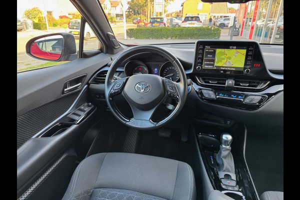 Toyota C-HR 1.8 Hybrid First Edition | Eerste eigenaar, JBL, Apple CarPlay/Android auto, Dodehoekherkenning, Parkeersensoren, Stoelverwarmin