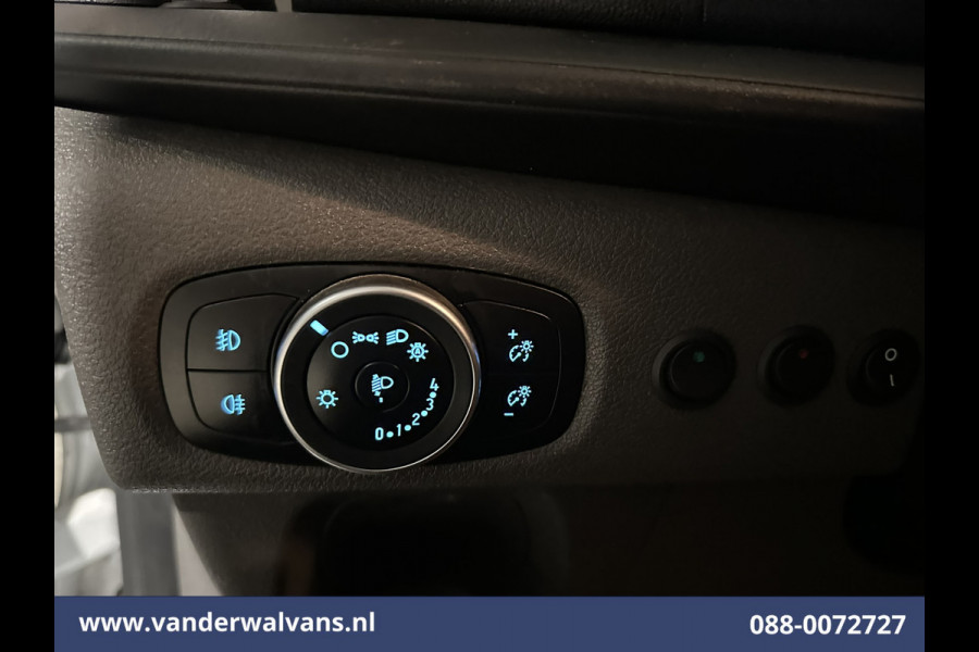 Ford Transit Custom 2.0 TDCI 130pk L2H1 Euro6 Airco | Camera | Apple Carplay | Android Auto | LED | Cruisecontrol 2800kg Trekhaak, Verwarmde voorruit, Stoelverwarming, Parkeersensoren