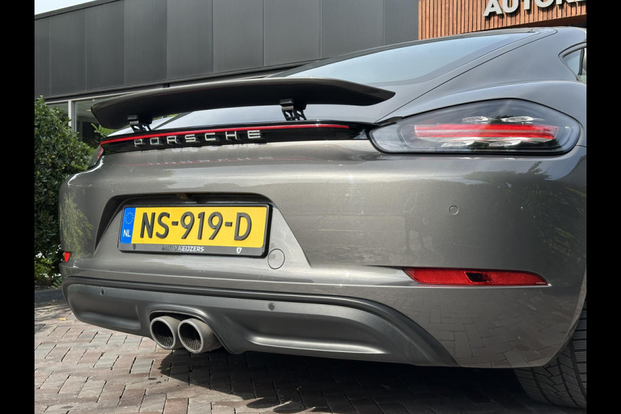 Porsche 718 Cayman 2.0 Sportchrono Adapt. Cruise BOSE Stuurverw. CarPlay Keyless LED 20”LM Agaatgrijs