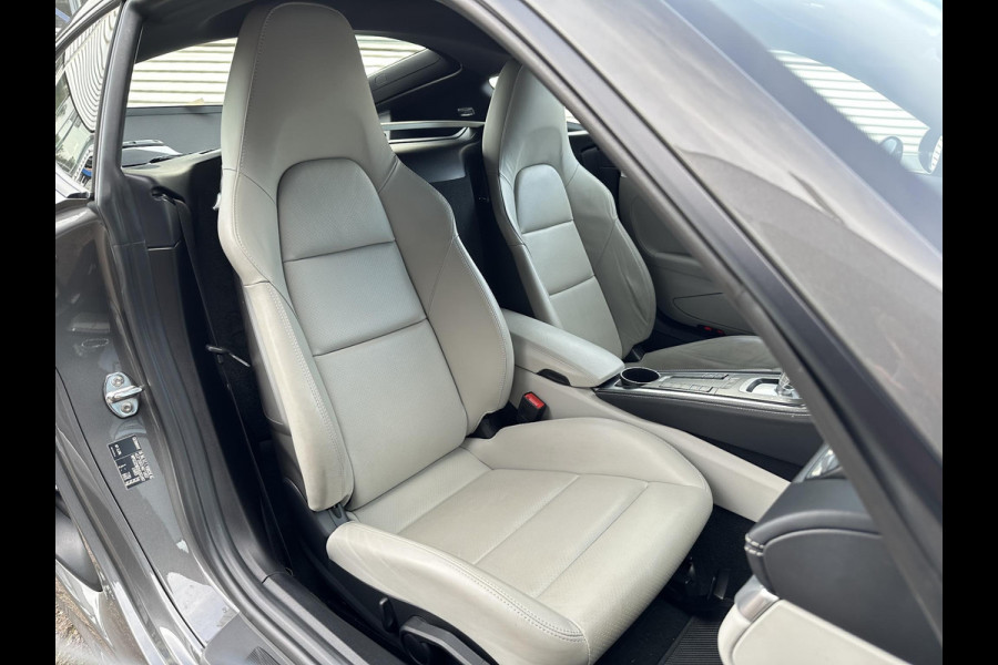 Porsche 718 Cayman 2.0 Sportchrono Adapt. Cruise BOSE Stuurverw. CarPlay Keyless LED 20”LM Agaatgrijs
