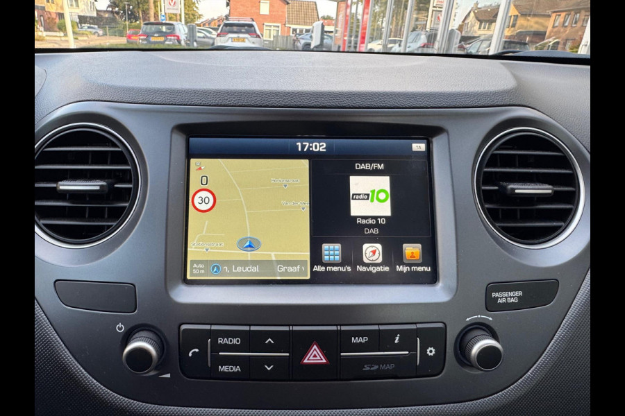 Hyundai i10 1.0i Comfort | Eerste eigenaar, Apple CarPlay/Android Auto, Lichtmetalen velgen, Cruise control, Navigatie, Parkeersensoren