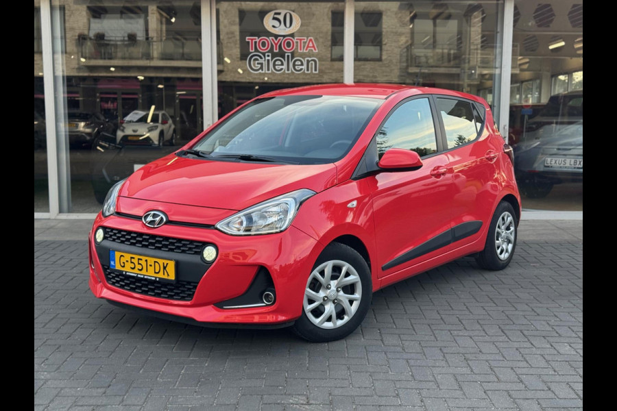 Hyundai i10 1.0i Comfort | Eerste eigenaar, Apple CarPlay/Android Auto, Lichtmetalen velgen, Cruise control, Navigatie, Parkeersensoren