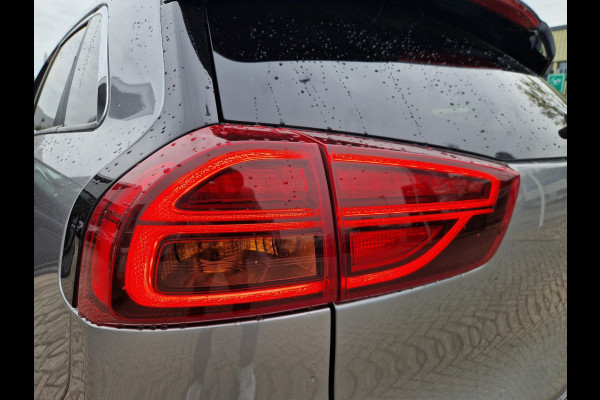 Kia e-Niro DynamicPlusLine 64 kWh | Open dak | Stoelverwarming | Key-Less | LED |