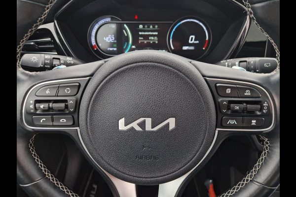 Kia e-Niro DynamicPlusLine 64 kWh | Open dak | Stoelverwarming | Key-Less | LED |
