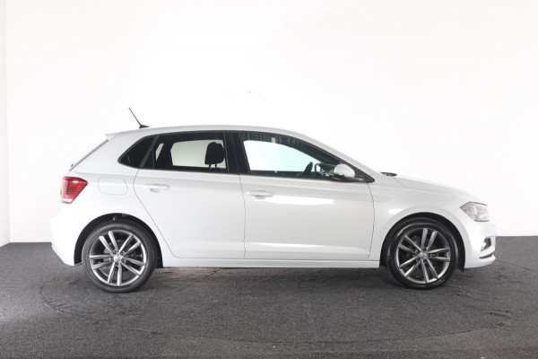 Volkswagen Polo 1.0 TSI Highline | digitaal cockpit | pdc voor en achter | lmv 17"