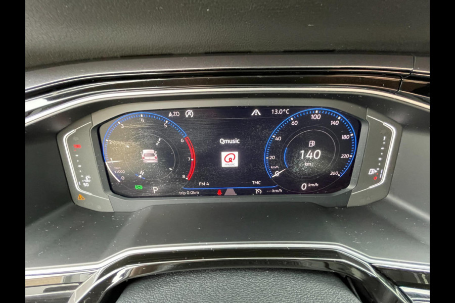 Volkswagen Polo 1.0 TSI Highline | digitaal cockpit | pdc voor en achter | lmv 17"