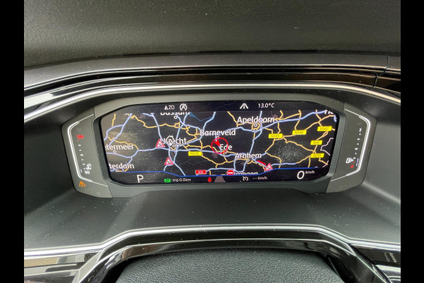 Volkswagen Polo 1.0 TSI Highline | digitaal cockpit | pdc voor en achter | lmv 17"