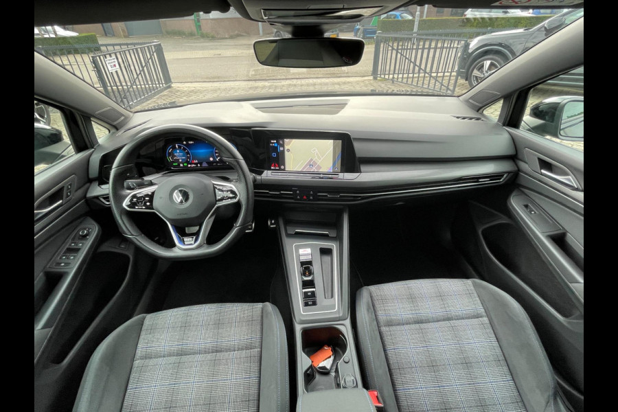 Volkswagen Golf 1.4 eHybrid Style GTE