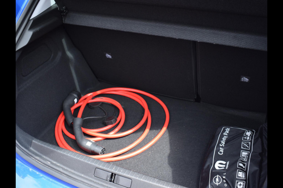 Opel Corsa Electric 50 kWh 3 FASE | ACHTERUITRIJCAMERA MET SENSOREN | CARPLAY | E.C.C. | Opel Corsa Electric 50 kWh 3 FASE | ACHTERUITRIJCAMERA MET SENSOREN | CARPLAY | E.C.C. |
