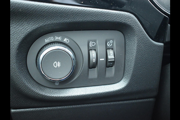 Opel Corsa Electric 50 kWh 3 FASE | ACHTERUITRIJCAMERA MET SENSOREN | CARPLAY | E.C.C. | Opel Corsa Electric 50 kWh 3 FASE | ACHTERUITRIJCAMERA MET SENSOREN | CARPLAY | E.C.C. |