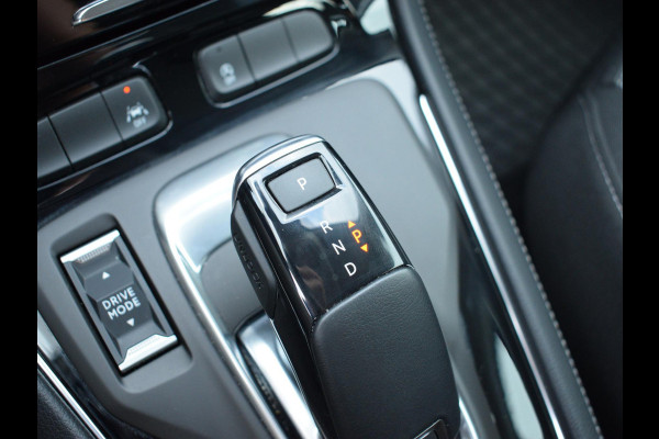 Opel Grandland 1.2 Turbo Level 2 130 PK | AUTOMAAT | ACHTERUITRIJCAMERA | CARPLAY | WINTERPAKKET | ALL SEASON BANDEN | 25.048 KM Opel Grandland 1.2 Turbo Level 2 130 PK | AUTOMAAT | ACHTERUITRIJCAMERA | CARPLAY | WINTERPAKKET | ALL SEASON BANDEN | 25.048 KM