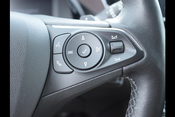 Opel Grandland 1.2 Turbo Level 2 130 PK | AUTOMAAT | ACHTERUITRIJCAMERA | CARPLAY | WINTERPAKKET | ALL SEASON BANDEN | 25.048 KM Opel Grandland 1.2 Turbo Level 2 130 PK | AUTOMAAT | ACHTERUITRIJCAMERA | CARPLAY | WINTERPAKKET | ALL SEASON BANDEN | 25.048 KM