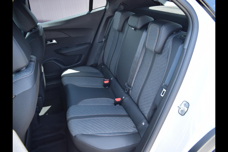 Peugeot 2008 1.2 Hybrid 145 Allure NAVI & ACCES PACK | VISION & DRIVE ASSIST PLUS PACK | 8 JAAR PEUGEOT CARE GARANTIE