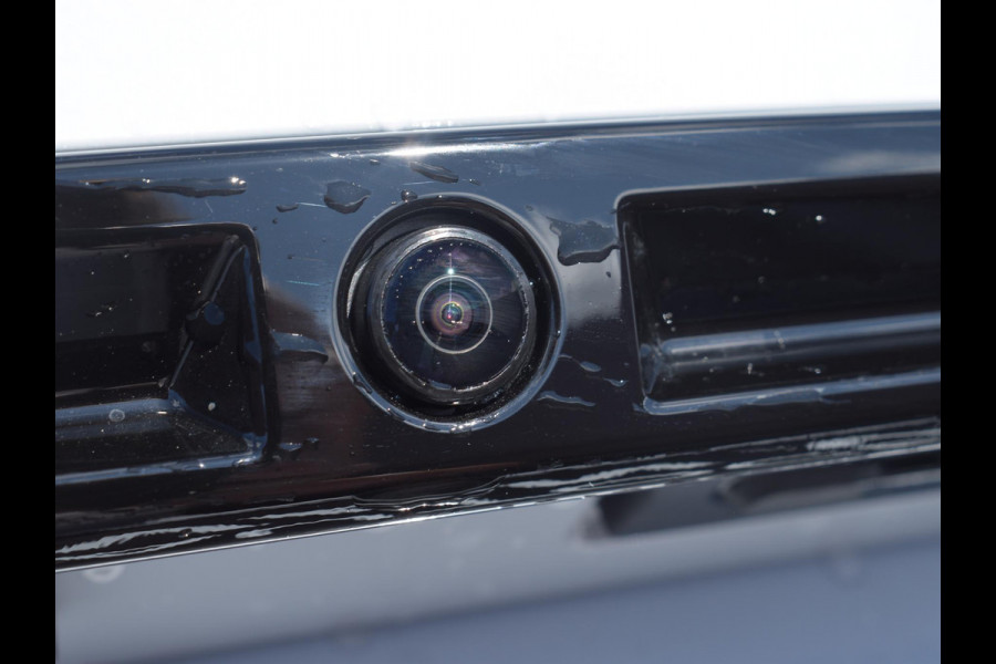 Peugeot 2008 1.2 Hybrid 145 Allure NAVI & ACCES PACK | VISION & DRIVE ASSIST PLUS PACK | 8 JAAR PEUGEOT CARE GARANTIE