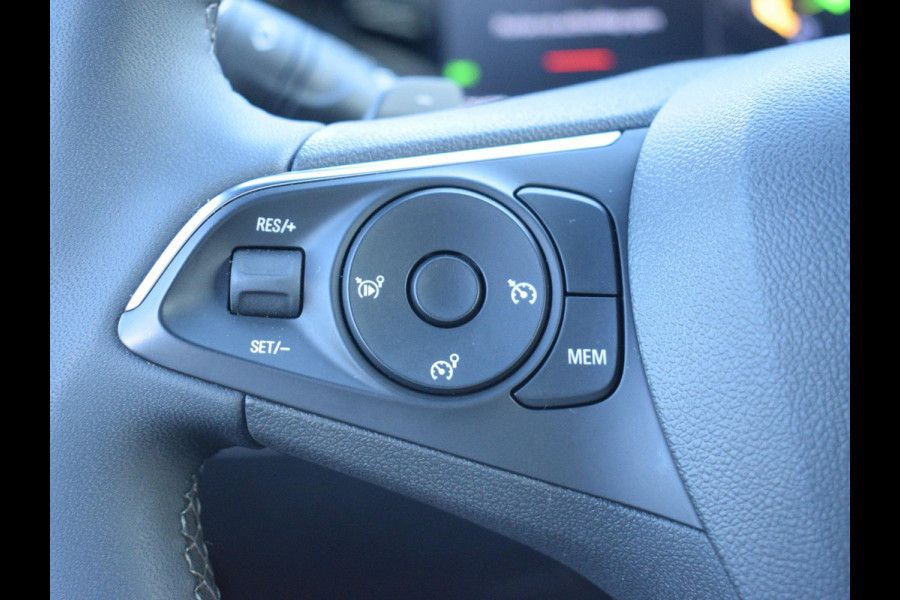 Opel Mokka 1.2 Turbo Hybrid GS ALCANTARA | ACHTERUITRIJCAMERA + SENSOREN | NAVI & CARLAY | E.C.C. |