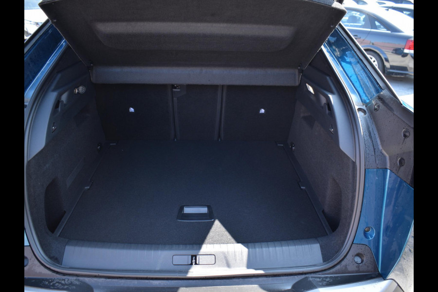 Peugeot E-3008 Allure Avantage 210 73 kWh | NAVIGATIE | CARPLAY | CAMERA MET SENSOREN | UIT VOORRAAD LEVERBAAR Peugeot E-3008 Allure Avantage 210 73 kWh | NAVIGATIE | CARPLAY | CAMERA MET SENSOREN | UIT VOORRAAD LEVERBAAR