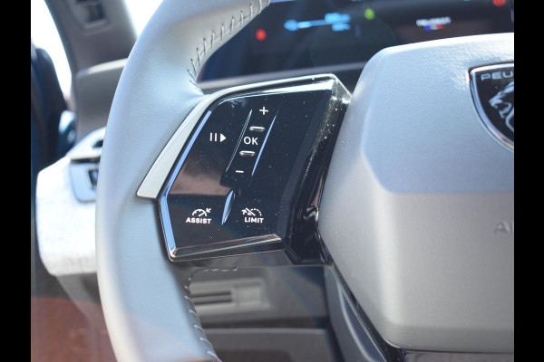 Peugeot E-3008 Allure Avantage 210 73 kWh | NAVIGATIE | CARPLAY | CAMERA MET SENSOREN | UIT VOORRAAD LEVERBAAR Peugeot E-3008 Allure Avantage 210 73 kWh | NAVIGATIE | CARPLAY | CAMERA MET SENSOREN | UIT VOORRAAD LEVERBAAR