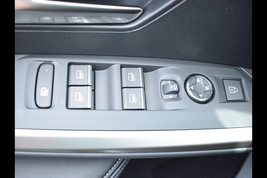 Peugeot 5008 1.2 Hybrid 136 GT