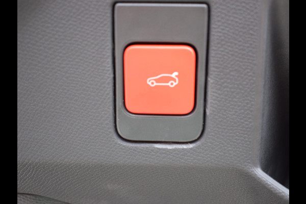 Peugeot 5008 1.2 Hybrid 136 GT