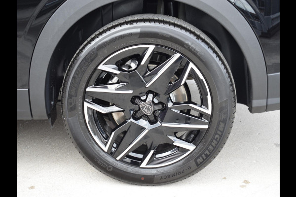 Peugeot 5008 1.2 Hybrid 136 GT