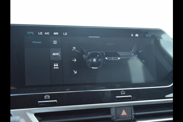 Citroën C4 1.2 Hybrid 145pk Collection CAMERA MET SENSOREN | NAVI & CARPLAY | E.C.C. | STOELVERWARMING | UIT VOORRAAD LEVERBAAR Citroën C4 1.2 Hybrid 145pk Collection CAMERA MET SENSOREN | NAVI & CARPLAY | E.C.C. | STOELVERWARMING | UIT VOORRAAD LEVERBAAR