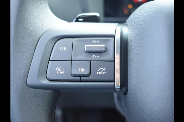 Citroën C4 1.2 Hybrid 145pk Collection CAMERA MET SENSOREN | NAVI & CARPLAY | E.C.C. | STOELVERWARMING | UIT VOORRAAD LEVERBAAR Citroën C4 1.2 Hybrid 145pk Collection CAMERA MET SENSOREN | NAVI & CARPLAY | E.C.C. | STOELVERWARMING | UIT VOORRAAD LEVERBAAR