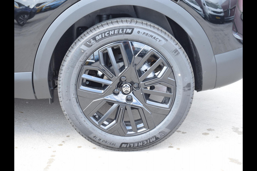 Citroën C4 1.2 Hybrid 145pk Collection CAMERA MET SENSOREN | NAVI & CARPLAY | E.C.C. | STOELVERWARMING | UIT VOORRAAD LEVERBAAR Citroën C4 1.2 Hybrid 145pk Collection CAMERA MET SENSOREN | NAVI & CARPLAY | E.C.C. | STOELVERWARMING | UIT VOORRAAD LEVERBAAR