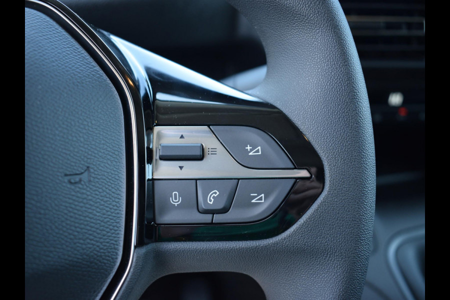 Peugeot Partner L1 100 Pk. | Apple Carplay | camera | Pakket Climate Access & Go Comfort | betimmering | rijklaarprijs Peugeot Partner L1 100 Pk. | Apple Carplay | camera | Pakket Climate Access & Go Comfort | betimmering | rijklaarprijs