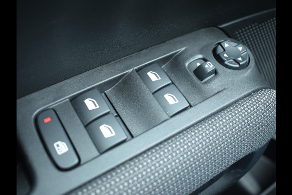 Citroën C3 Aircross 1.2 PureTech Max ACHTERUITRIJCAMERA MET SENSOREN | NAVIGATIE & CARPLAY | E.C.C. | Citroën C3 Aircross 1.2 PureTech Max ACHTERUITRIJCAMERA MET SENSOREN | NAVIGATIE & CARPLAY | E.C.C. |