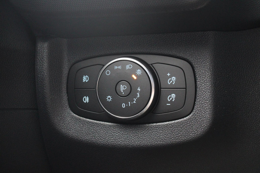 Ford E-Transit Courier Limited 44 kWh 136pk | Ford Voorraad | Trekhaak | Driver Assistance Pack met Navigatie | Led laadruimte verlichting | Laadvloerbescherming Rubber