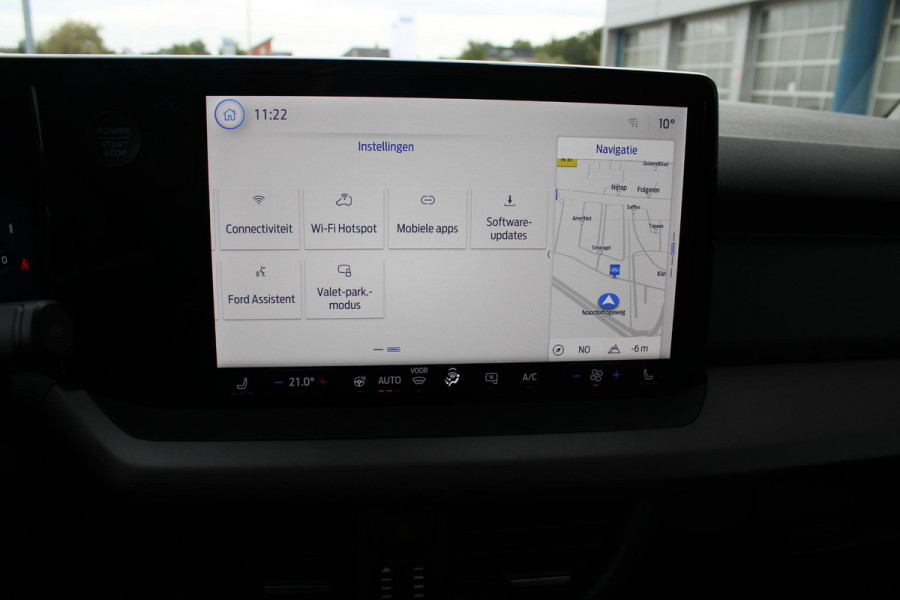 Ford E-Transit Courier Limited 44 kWh 136pk | Ford Voorraad | Trekhaak | Driver Assistance Pack met Navigatie | Led laadruimte verlichting | Laadvloerbescherming Rubber