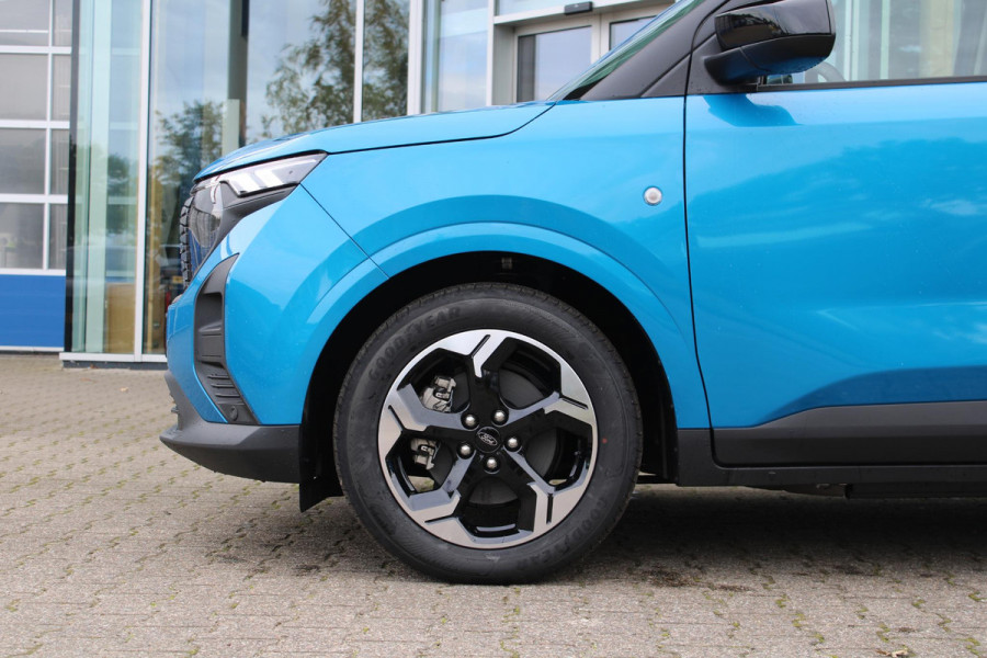 Ford E-Transit Courier Limited 44 kWh 136pk | Ford Voorraad | Trekhaak | Driver Assistance Pack met Navigatie | Led laadruimte verlichting | Laadvloerbescherming Rubber