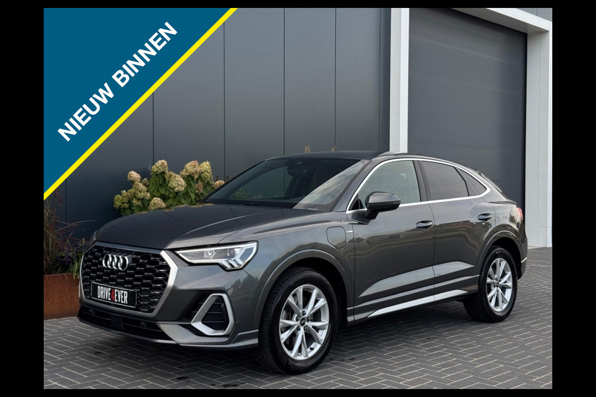 Audi Q3 Sportback 45 TFSI e 3x S Line M2023 NAVI 360 CAMERA SFEERVERLICHTING Audi Q3 Sportback 45 TFSI e 3x S Line M2023 NAVI 360 CAMERA SFEERVERLICHTING