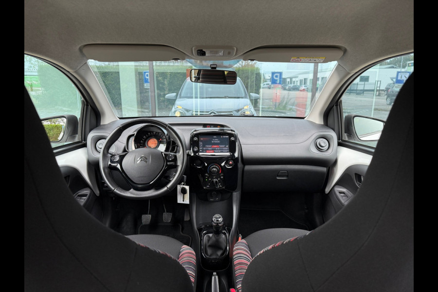 Citroën C1 1.0 VTi Shine - Airco - Media Android/Apple - 15"LMV - Org.NL Citroën C1 1.0 VTi Shine - Airco - Media Android/Apple - 15"LMV - Org.NL