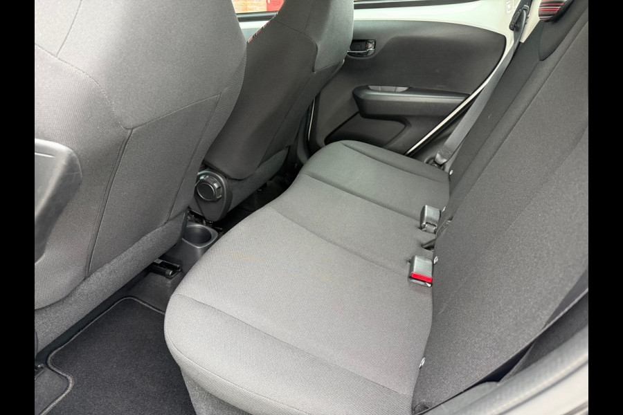 Citroën C1 1.0 VTi Shine - Airco - Media Android/Apple - 15"LMV - Org.NL Citroën C1 1.0 VTi Shine - Airco - Media Android/Apple - 15"LMV - Org.NL