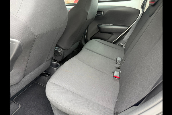 Citroën C1 1.0 VTi Shine - Airco - Media Android/Apple - 15"LMV - Org.NL Citroën C1 1.0 VTi Shine - Airco - Media Android/Apple - 15"LMV - Org.NL