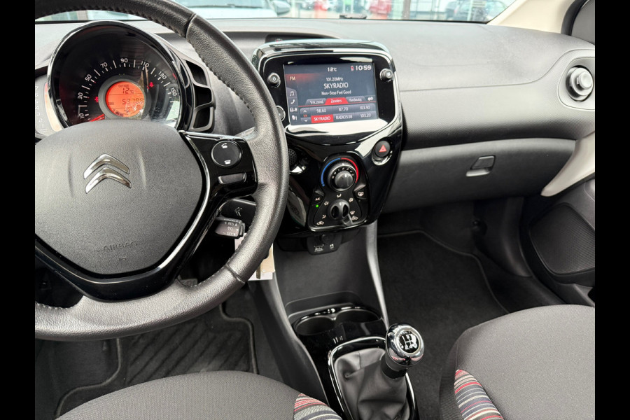 Citroën C1 1.0 VTi Shine - Airco - Media Android/Apple - 15"LMV - Org.NL Citroën C1 1.0 VTi Shine - Airco - Media Android/Apple - 15"LMV - Org.NL