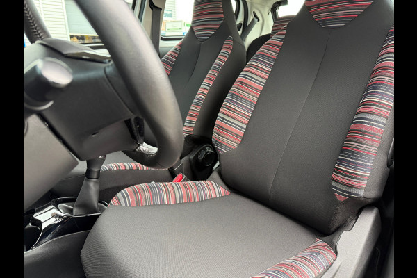 Citroën C1 1.0 VTi Shine - Airco - Media Android/Apple - 15"LMV - Org.NL Citroën C1 1.0 VTi Shine - Airco - Media Android/Apple - 15"LMV - Org.NL