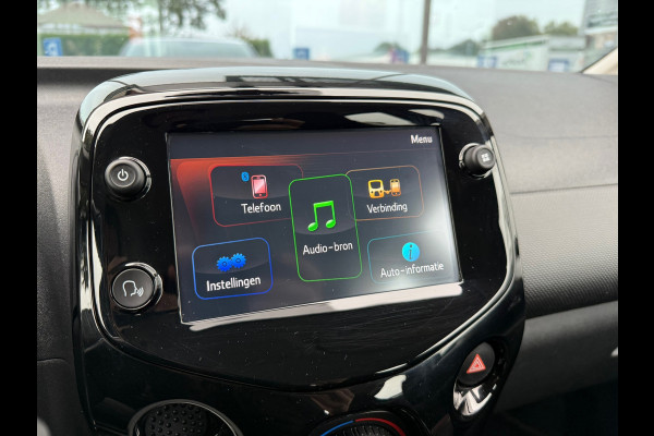 Citroën C1 1.0 VTi Shine - Airco - Media Android/Apple - 15"LMV - Org.NL Citroën C1 1.0 VTi Shine - Airco - Media Android/Apple - 15"LMV - Org.NL