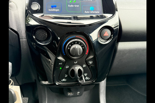 Citroën C1 1.0 VTi Shine - Airco - Media Android/Apple - 15"LMV - Org.NL Citroën C1 1.0 VTi Shine - Airco - Media Android/Apple - 15"LMV - Org.NL