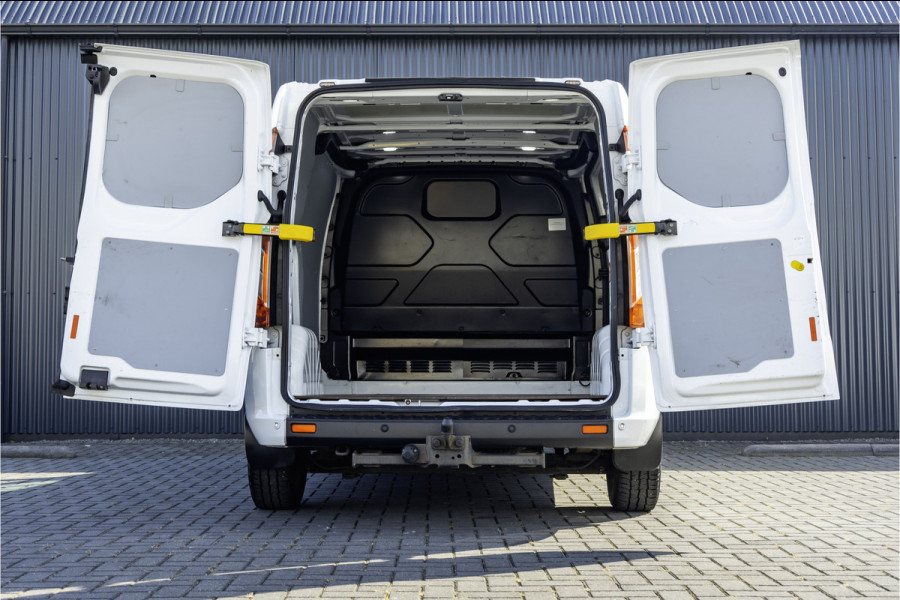 Ford Transit Custom TDCI | L1H1 | Automaat | LED | Camera | CarPlay | Navi | Cruise | Airco | PDC | Euro 6