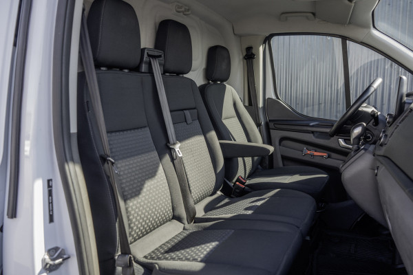 Ford Transit Custom TDCI | L1H1 | Automaat | LED | Camera | CarPlay | Navi | Cruise | Airco | PDC | Euro 6