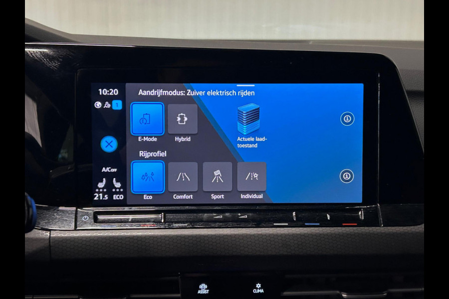 Volkswagen Golf 1.4 eHybrid GTE | IQ LIGHTS | ACC | AMBIANCE | PLUG IN | CAMERA