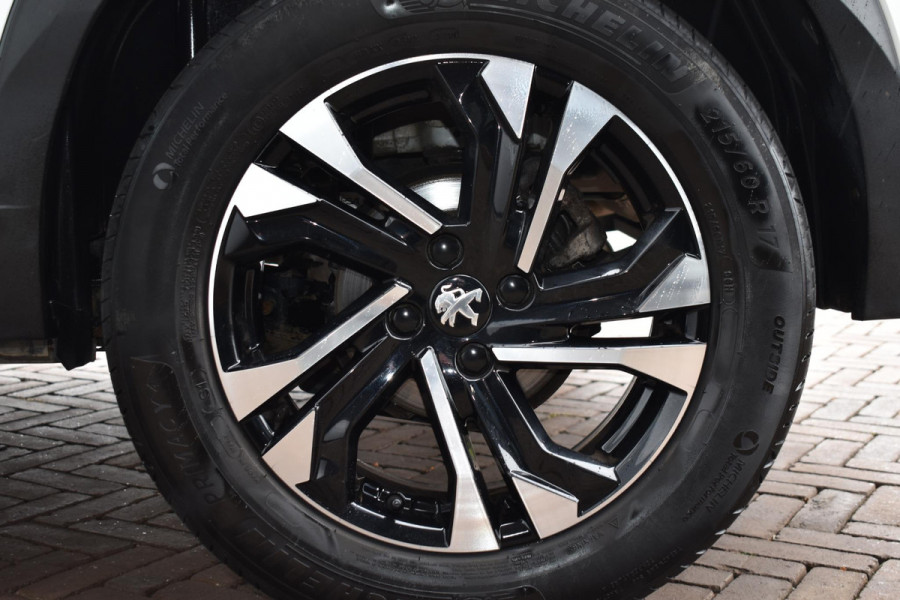Peugeot 2008 1.2 PureTech 130 PK Allure Pack | Carplay | Camera | Stoelverw. | Incl. garantie